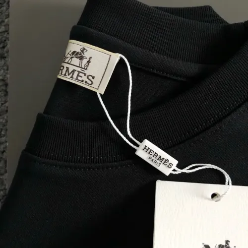 Replica Hermes T-Shirts Short Sleeved For Men #1445576 $40.00 USD for Wholesale