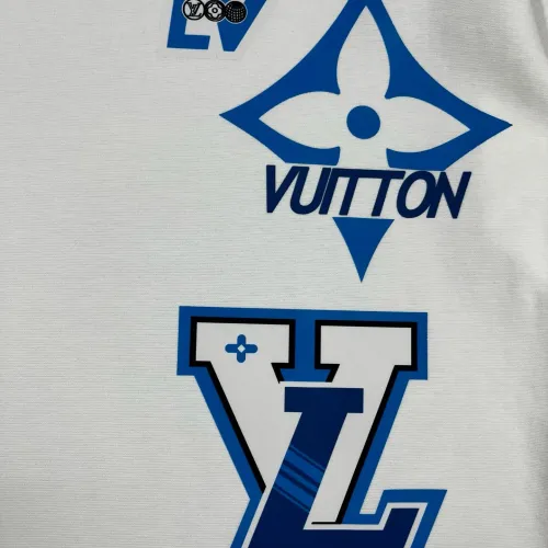 Replica Louis Vuitton LV T-Shirts Short Sleeved For Men #1445581 $40.00 USD for Wholesale