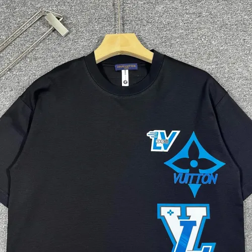 Replica Louis Vuitton LV T-Shirts Short Sleeved For Men #1445582 $40.00 USD for Wholesale