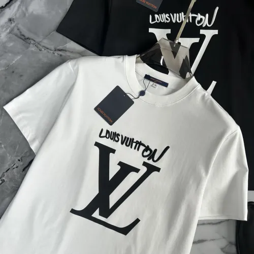 Replica Louis Vuitton LV T-Shirts Short Sleeved For Men #1445591 $40.00 USD for Wholesale