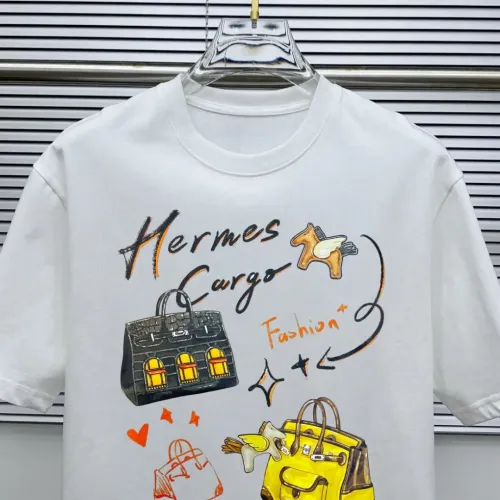 Replica Hermes T-Shirts Short Sleeved For Men #1445633 $40.00 USD for Wholesale