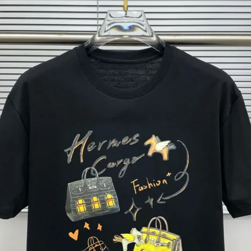 Replica Hermes T-Shirts Short Sleeved For Men #1445634 $40.00 USD for Wholesale