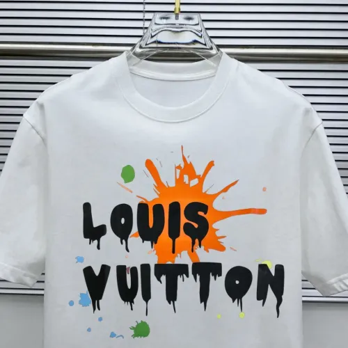 Replica Louis Vuitton LV T-Shirts Short Sleeved For Men #1445637 $40.00 USD for Wholesale