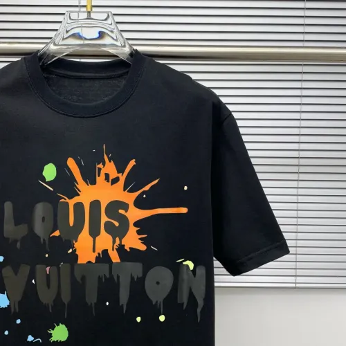 Replica Louis Vuitton LV T-Shirts Short Sleeved For Men #1445638 $40.00 USD for Wholesale