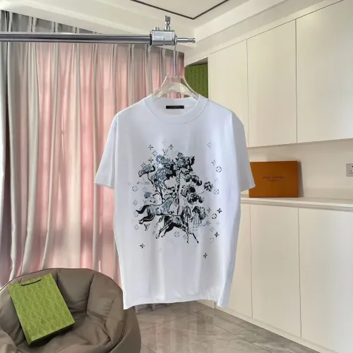 Wholesale Louis Vuitton LV T-Shirts Short Sleeved For Unisex #1445920 $42.00 USD, Wholesale Quality Replica Louis Vuitton LV T-Shirts