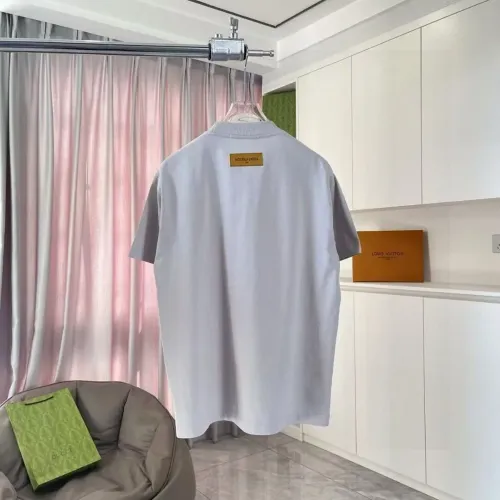 Replica Louis Vuitton LV T-Shirts Short Sleeved For Unisex #1445925 $42.00 USD for Wholesale