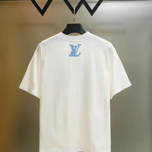 Replica Louis Vuitton LV T-Shirts Short Sleeved For Unisex #1445932 $39.00 USD for Wholesale
