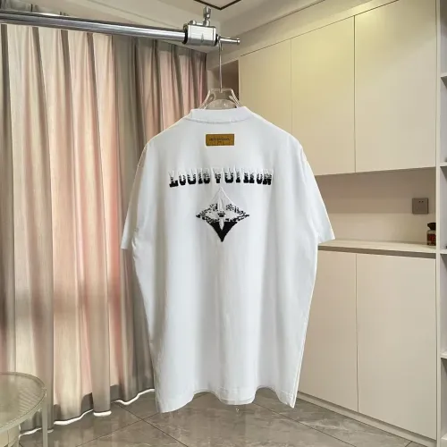 Replica Louis Vuitton LV T-Shirts Short Sleeved For Unisex #1445933 $52.00 USD for Wholesale