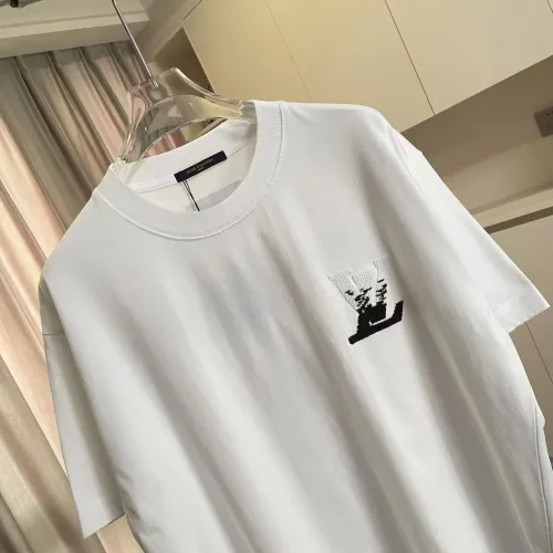 Replica Louis Vuitton LV T-Shirts Short Sleeved For Unisex #1445933 $52.00 USD for Wholesale