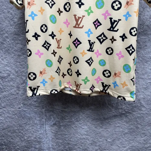 Replica Louis Vuitton LV T-Shirts Short Sleeved For Men #1446004 $45.00 USD for Wholesale