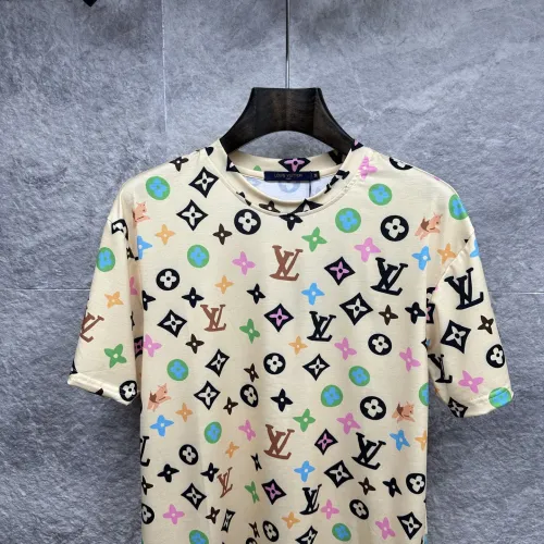 Replica Louis Vuitton LV T-Shirts Short Sleeved For Men #1446004 $45.00 USD for Wholesale
