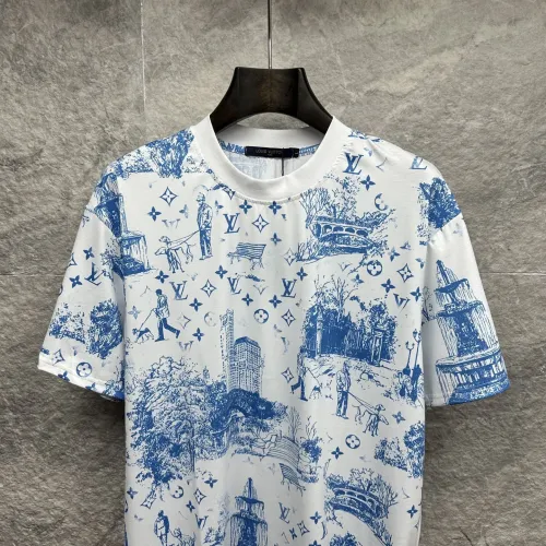 Replica Louis Vuitton LV T-Shirts Short Sleeved For Men #1446005 $45.00 USD for Wholesale