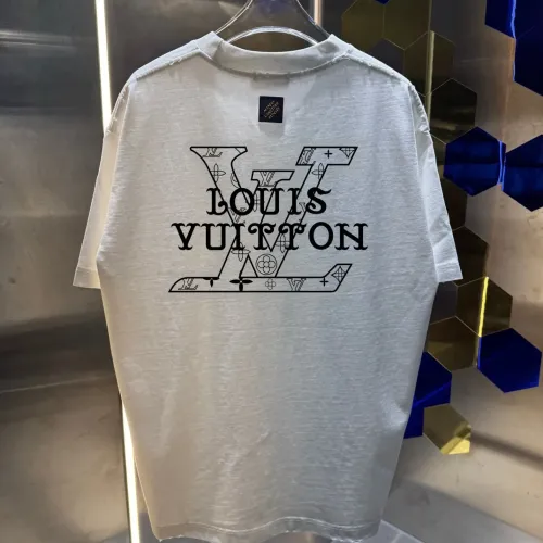 Replica Louis Vuitton LV T-Shirts Short Sleeved For Unisex #1446006 $45.00 USD for Wholesale