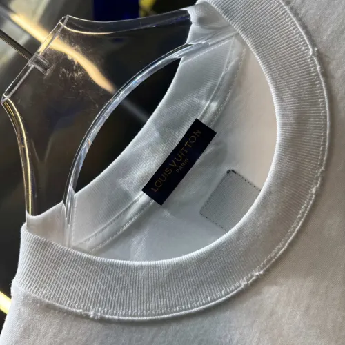 Replica Louis Vuitton LV T-Shirts Short Sleeved For Unisex #1446006 $45.00 USD for Wholesale