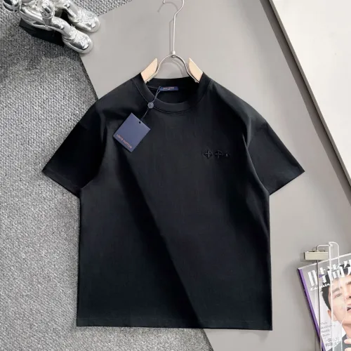 Replica Louis Vuitton LV T-Shirts Short Sleeved For Unisex #1446016 $45.00 USD for Wholesale