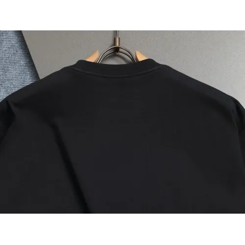 Replica Louis Vuitton LV T-Shirts Short Sleeved For Unisex #1446018 $45.00 USD for Wholesale