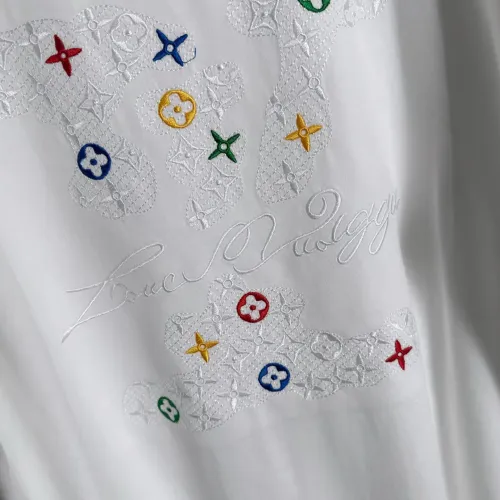 Replica Louis Vuitton LV T-Shirts Short Sleeved For Unisex #1446066 $52.00 USD for Wholesale