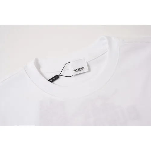 Replica Burberry T-Shirts Short Sleeved For Unisex #1446080 $39.00 USD for Wholesale