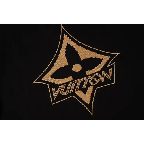Replica Louis Vuitton LV T-Shirts Short Sleeved For Unisex #1446088 $42.00 USD for Wholesale