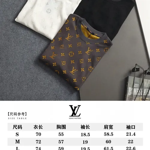 Replica Louis Vuitton LV T-Shirts Short Sleeved For Unisex #1446339 $42.00 USD for Wholesale