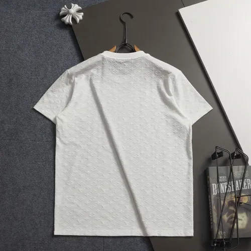 Replica Louis Vuitton LV T-Shirts Short Sleeved For Unisex #1446342 $45.00 USD for Wholesale