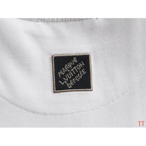 Replica Louis Vuitton LV T-Shirts Short Sleeved For Unisex #1446347 $40.00 USD for Wholesale