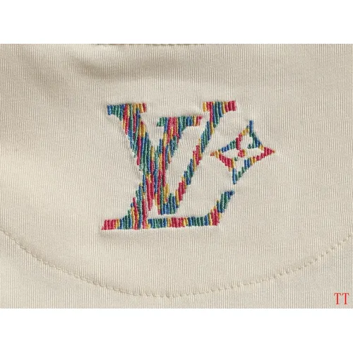 Replica Louis Vuitton LV T-Shirts Short Sleeved For Unisex #1446353 $40.00 USD for Wholesale