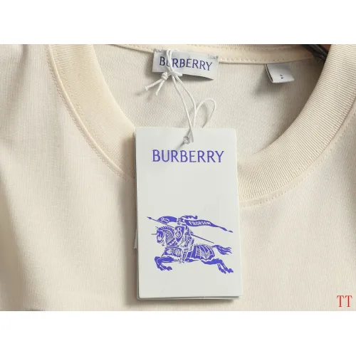 Replica Burberry T-Shirts Short Sleeved For Unisex #1446449 $40.00 USD for Wholesale
