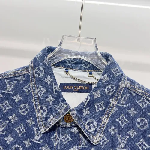 Replica Louis Vuitton LV Shirts Short Sleeved For Unisex #1446469 $60.00 USD for Wholesale