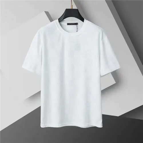 Replica Louis Vuitton LV Tracksuits Short Sleeved For Men #1446694 $48.00 USD for Wholesale