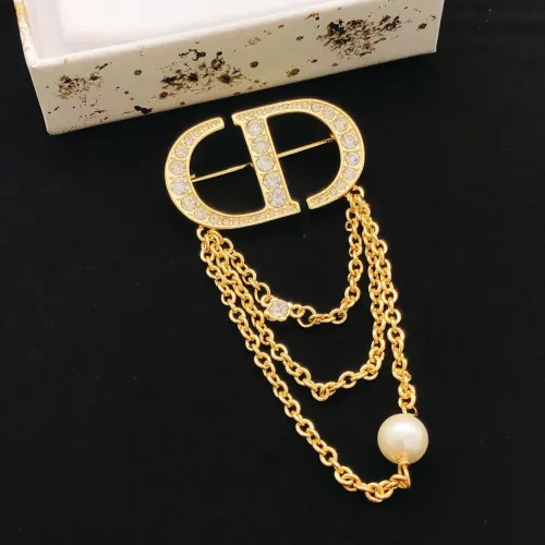 Replica Christian Dior Brooches For Women #1447818 $27.00 USD for Wholesale