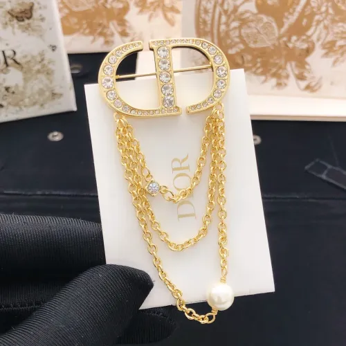 Replica Christian Dior Brooches For Women #1447818 $27.00 USD for Wholesale