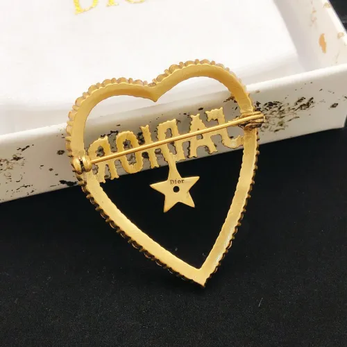 Replica Christian Dior Brooches For Women #1447819 $27.00 USD for Wholesale