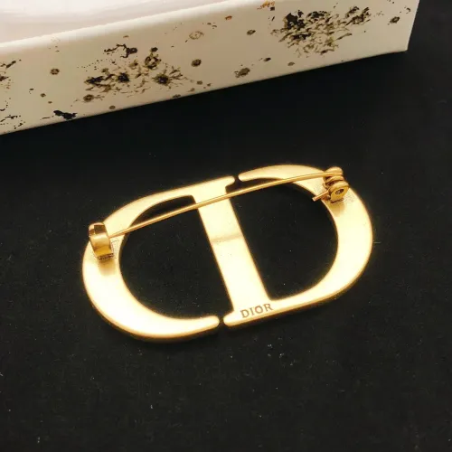 Replica Christian Dior Brooches For Women #1447824 $27.00 USD for Wholesale