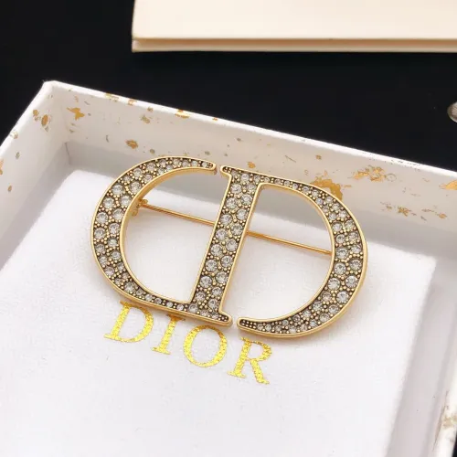 Replica Christian Dior Brooches For Women #1447824 $27.00 USD for Wholesale