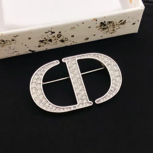 Replica Christian Dior Brooches For Women #1447828 $27.00 USD for Wholesale