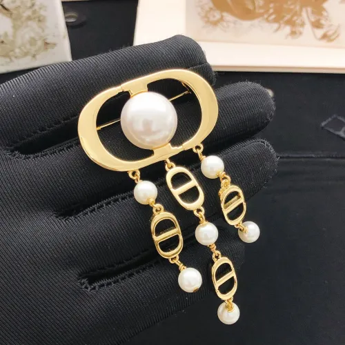 Wholesale Christian Dior Brooches For Women #1447843 $29.00 USD, Wholesale Quality Replica Christian Dior Brooches