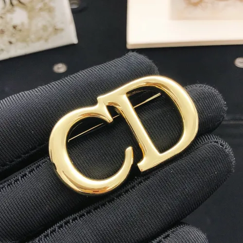 Wholesale Christian Dior Brooches For Women #1447852 $27.00 USD, Wholesale Quality Replica Christian Dior Brooches