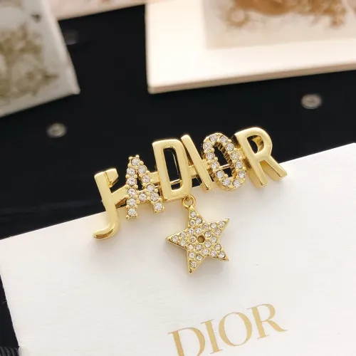 Replica Christian Dior Brooches For Women #1447863 $25.00 USD for Wholesale