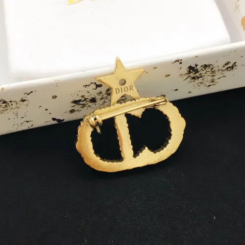 Replica Christian Dior Brooches For Women #1447865 $25.00 USD for Wholesale