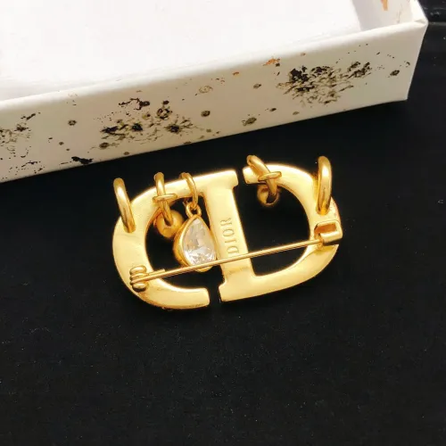 Replica Christian Dior Brooches For Women #1447872 $27.00 USD for Wholesale