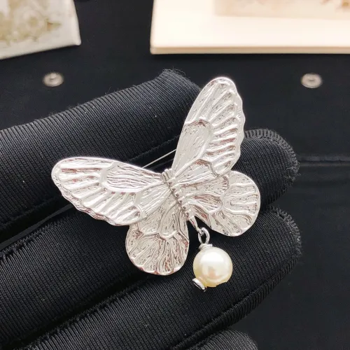 Wholesale Christian Dior Brooches For Women #1447873 $27.00 USD, Wholesale Quality Replica Christian Dior Brooches
