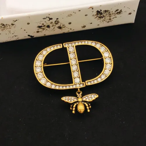 Replica Christian Dior Brooches For Women #1447876 $27.00 USD for Wholesale