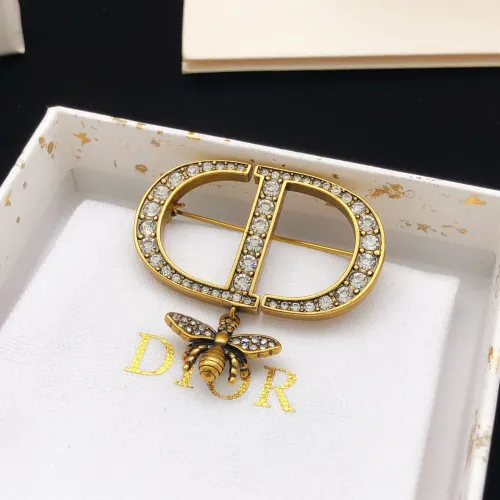 Replica Christian Dior Brooches For Women #1447876 $27.00 USD for Wholesale