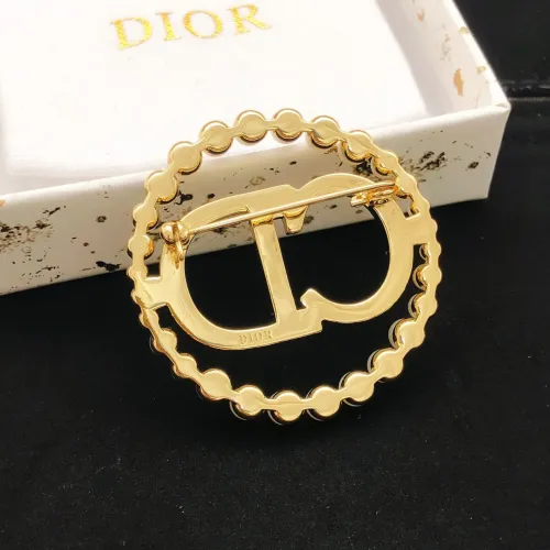 Replica Christian Dior Brooches For Women #1447879 $27.00 USD for Wholesale