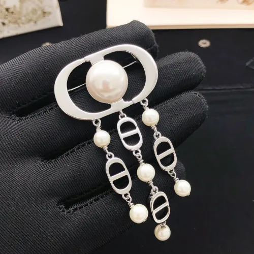 Wholesale Christian Dior Brooches For Women #1447884 $29.00 USD, Wholesale Quality Replica Christian Dior Brooches