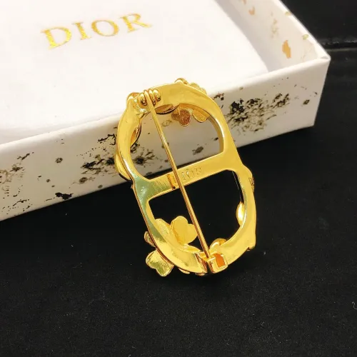 Replica Christian Dior Brooches For Women #1447889 $25.00 USD for Wholesale