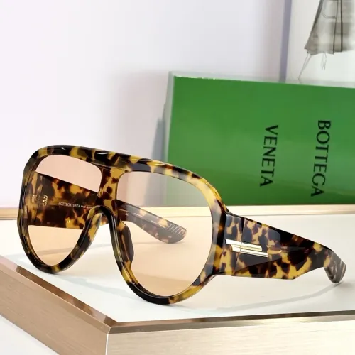 Wholesale Bottega Veneta AAA Quality Sunglasses #1448633 $68.00 USD, Wholesale Quality Replica Bottega Veneta AAA Quality Sunglasses