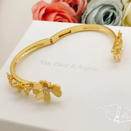 Replica Van Cleef & Arpels Bracelets For Women #1448698 $42.00 USD for Wholesale
