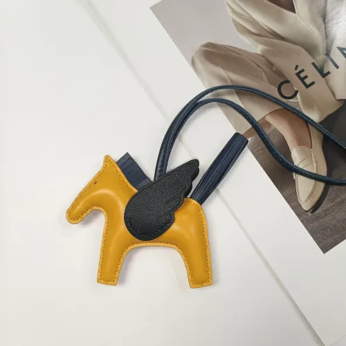 Wholesale Hermes Key Holder And Bag Buckle #1449662 $39.00 USD, Wholesale Quality Replica Hermes Key Holder And Bag Buckle